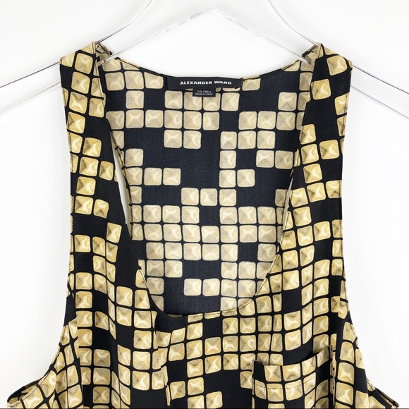 A L E X A N D E R  W A N G - Picture 3 of 7